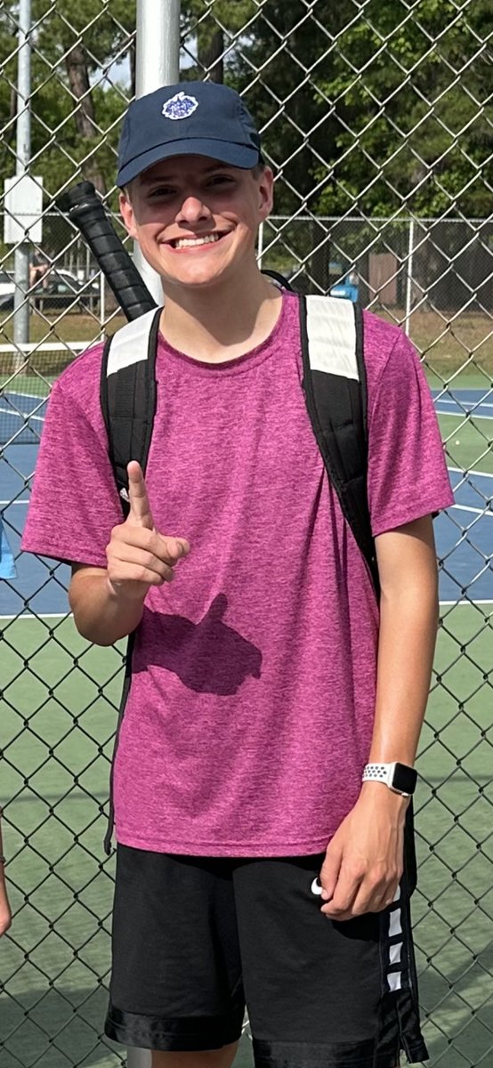 RodneyChilders4's tweet image. Won 4 matches today.. Went undefeated for the season.. Going to States!! Super proud of this kiddo! 👊🏼👊🏼
#TheSimpleThings #TheImportantThings 
#Family