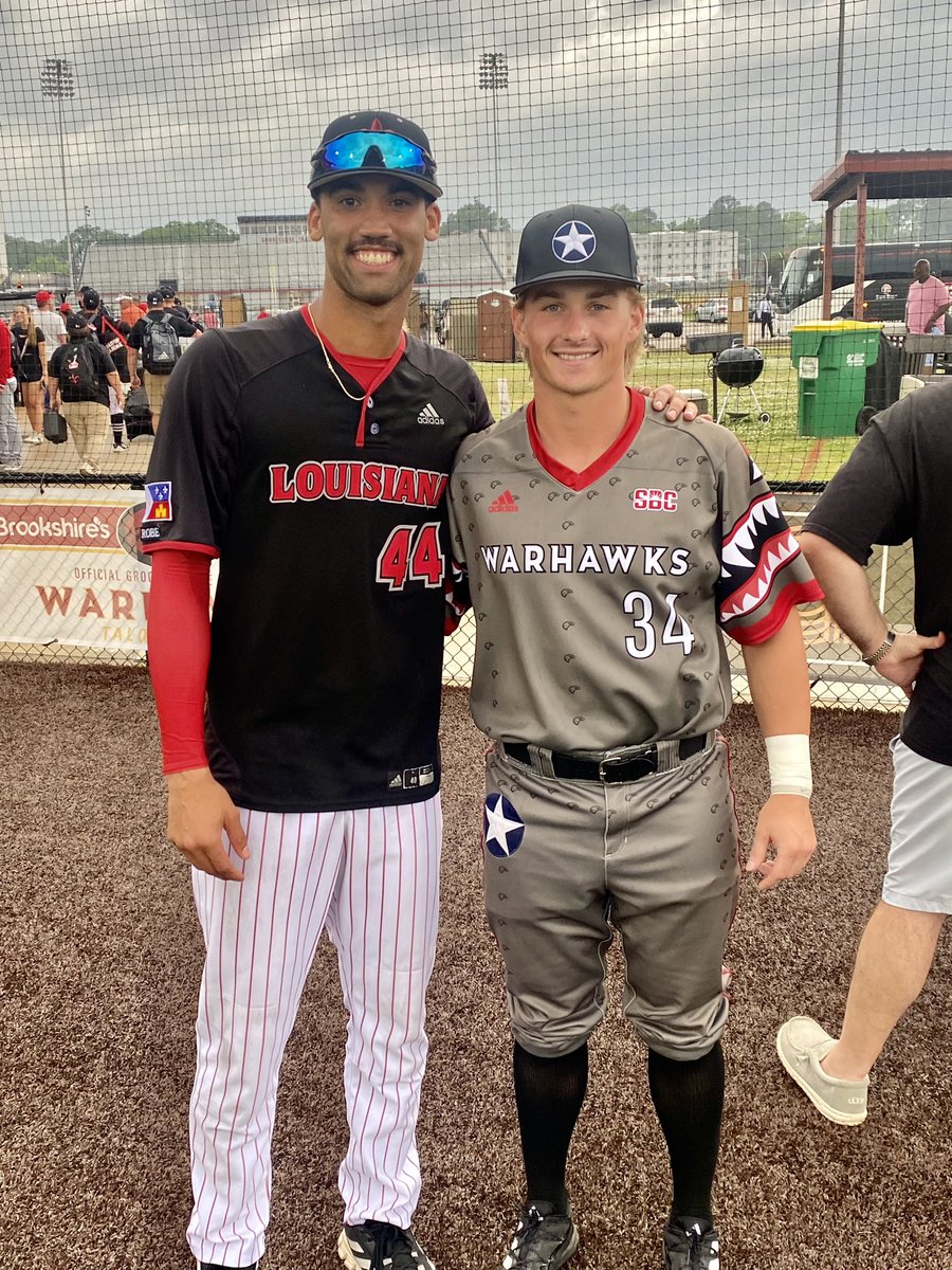 Lifelong friendships #travelball #Gorillaaxlebaseball 🦍