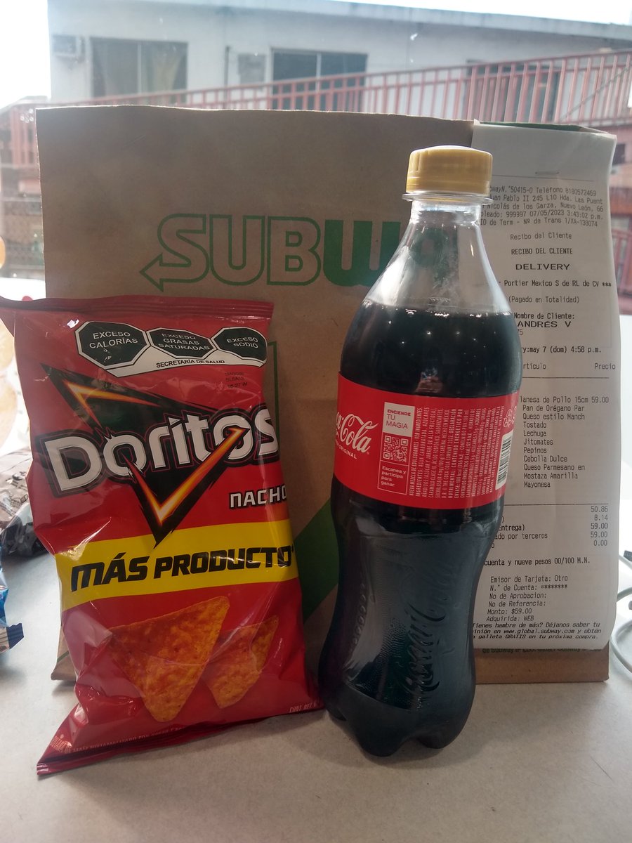 andres_vmtz97's tweet photo. Después de un buen rato se me antojo un Subway ¡Bon appetit! 😋🍴
#Domingo #Horadecomida #Trabajo #Job #Monterrey #NuevoLeon #mexico🇲🇽 #sannicolasdelosgarza https://t.co/dRY6GXORsc