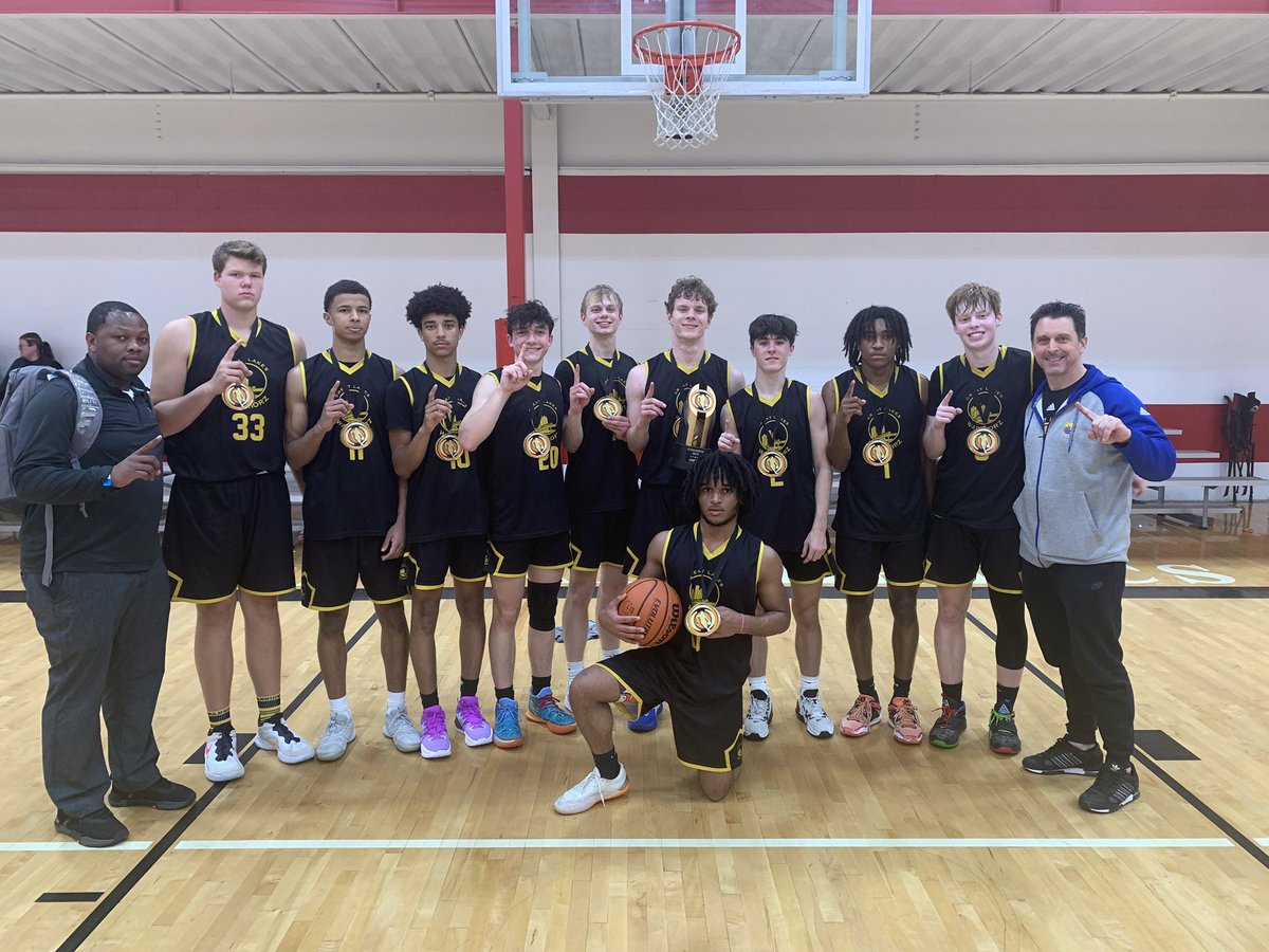 11th grade Silver Bracket winners Great Lakes Warriors