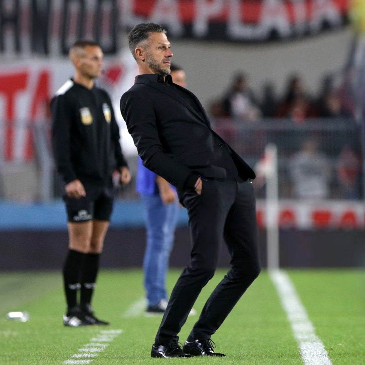 Acá tenés la punta, <a href="/BocaJrsOficial/">Boca Juniors</a> 👋🏼