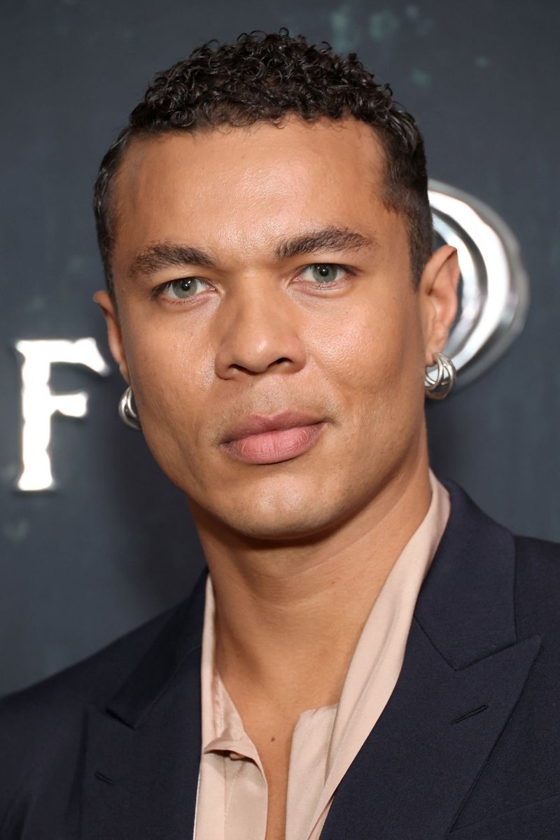 ismaelsource's tweet image. face card never declines!