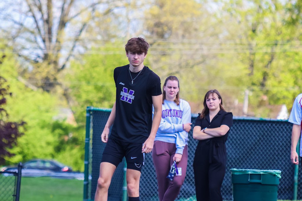 FrazaoLogan's tweet photo. Track Szn went by too fast 🤦‍♂️ https://t.co/hEyaUFmfKW