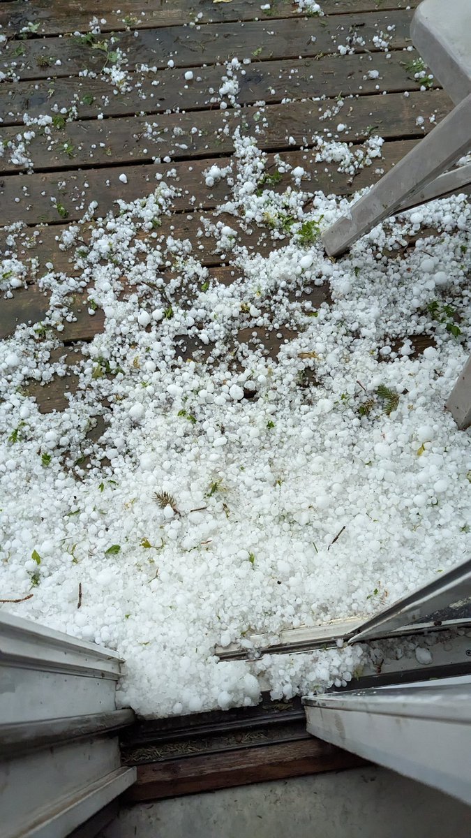 heartaday's tweet photo. Hail piled up against my deck door in West Liberty. #iawx  @NWSQuadCities  6:06 PM https://t.co/IC4cD5NJHE