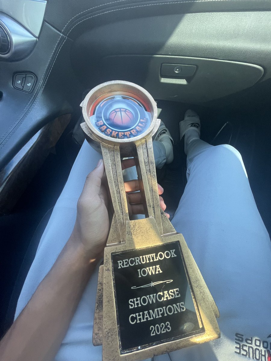 SkierkaU15 win the <a href="/RL_Hoops/">RecruitLook Hoops</a> Des Moines tournament going 4-0 with big wins over AIA, Drive 5 and Beyond Ball <a href="/OmahaHSHoops/">Omaha High School Hoops</a> <a href="/BleacherPreach4/">🏈 🏐 Bleacher Preachers 🏀 ⚾️</a> <a href="/PrepHoopsNE/">Prep Hoops Nebraska</a>