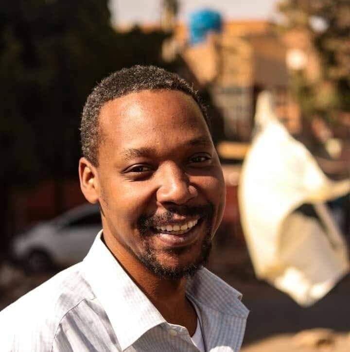 The Sudanese army arrested the volunteers from Bahri city, Mohamed Ahmed Obama and Mohamed Gamal, who were providing emergency services to war casualties that erupted on April 15th. They were accused of collaborating with the Rapid Support Forces rebels.

#Releasethedetainees
