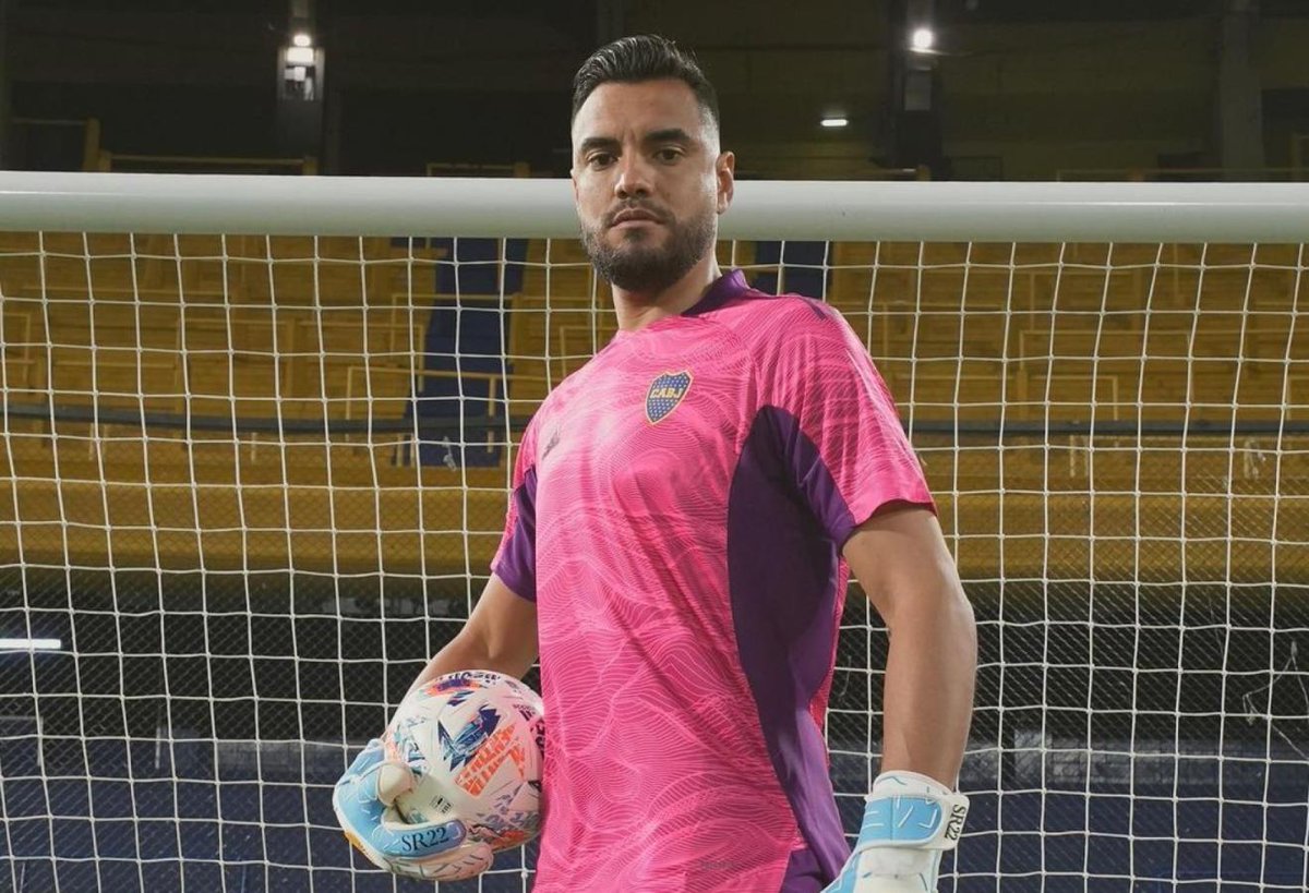 "No fue un penal claro. Tendrían que haber ido al VAR."

Sergio Romero, después de irse del Más Monumental con el ojete roto.