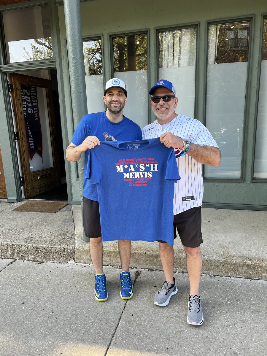 Jeffrey_Mervis's tweet photo. Joe ⁦@obvious_shirts⁩ is 100% the best there is!!! What a weekend!!! https://t.co/LGg13cgFSY