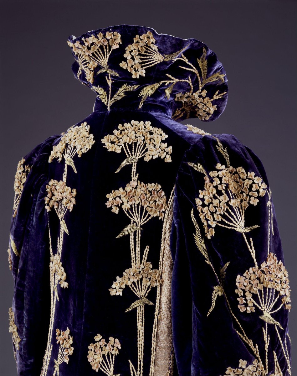 wikivictorian's tweet image. Embroidered velvet coat with silks, satin and machine-made lace, made and retailed by Marshall and Snelgrove, England, 1895-1900. Victoria &amp;amp; Albert Museum.