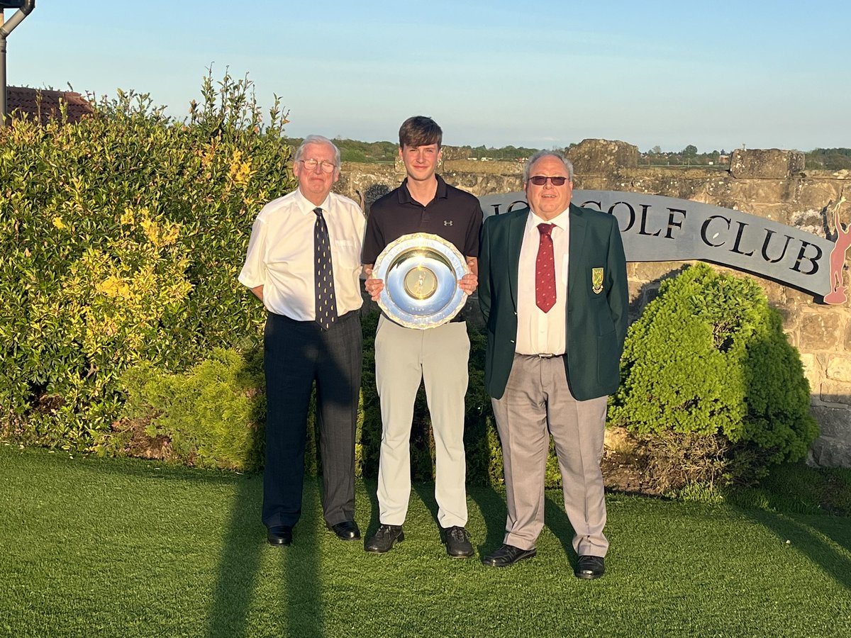 LindrickGC's tweet photo. Congratulations to Callum Bruce on winning the @Danny_Willett Salver with scores of 71-70-67-69 over the weekend. Great to this year for the first time host the event jointly with @Worksopgolfclub over the weekend @RandA @EnglandGolf https://t.co/uCL4WasJIk