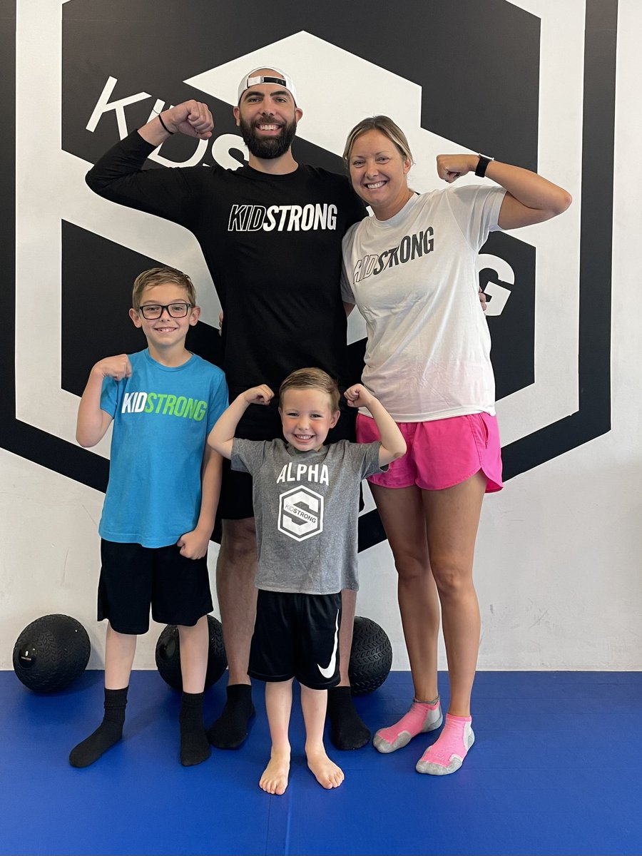 CavinJ32's tweet photo. “I’m an ALPHA now!!” -Danny Koa 💪🏼💙
#kidstrong #strong #brave #confident #doworknation https://t.co/A6NH9zC8vg