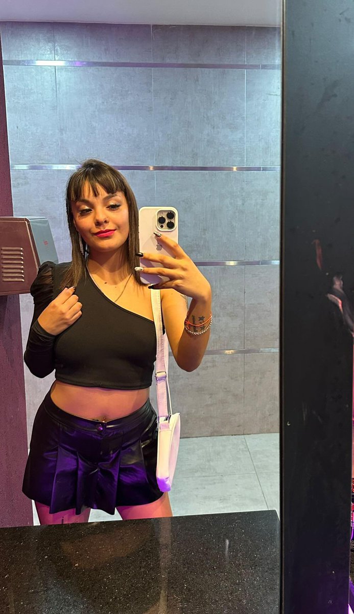 CaandeeBarraza's tweet photo. aunque te compitan, vos no tenés compe💋🤪❤️‍🔥 https://t.co/1ixKQeYTWc