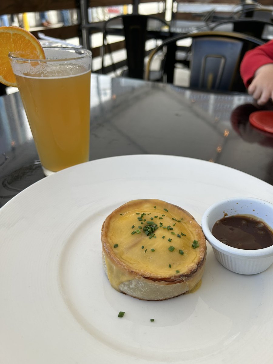 garymauk's tweet photo. No pies in stadium, so a pregame “classic Scottish pie” at @PremierMeatPies. @grahamruthven @TotalSoccerShow #TSSPieClub #EBFG https://t.co/KJC48xyUMN