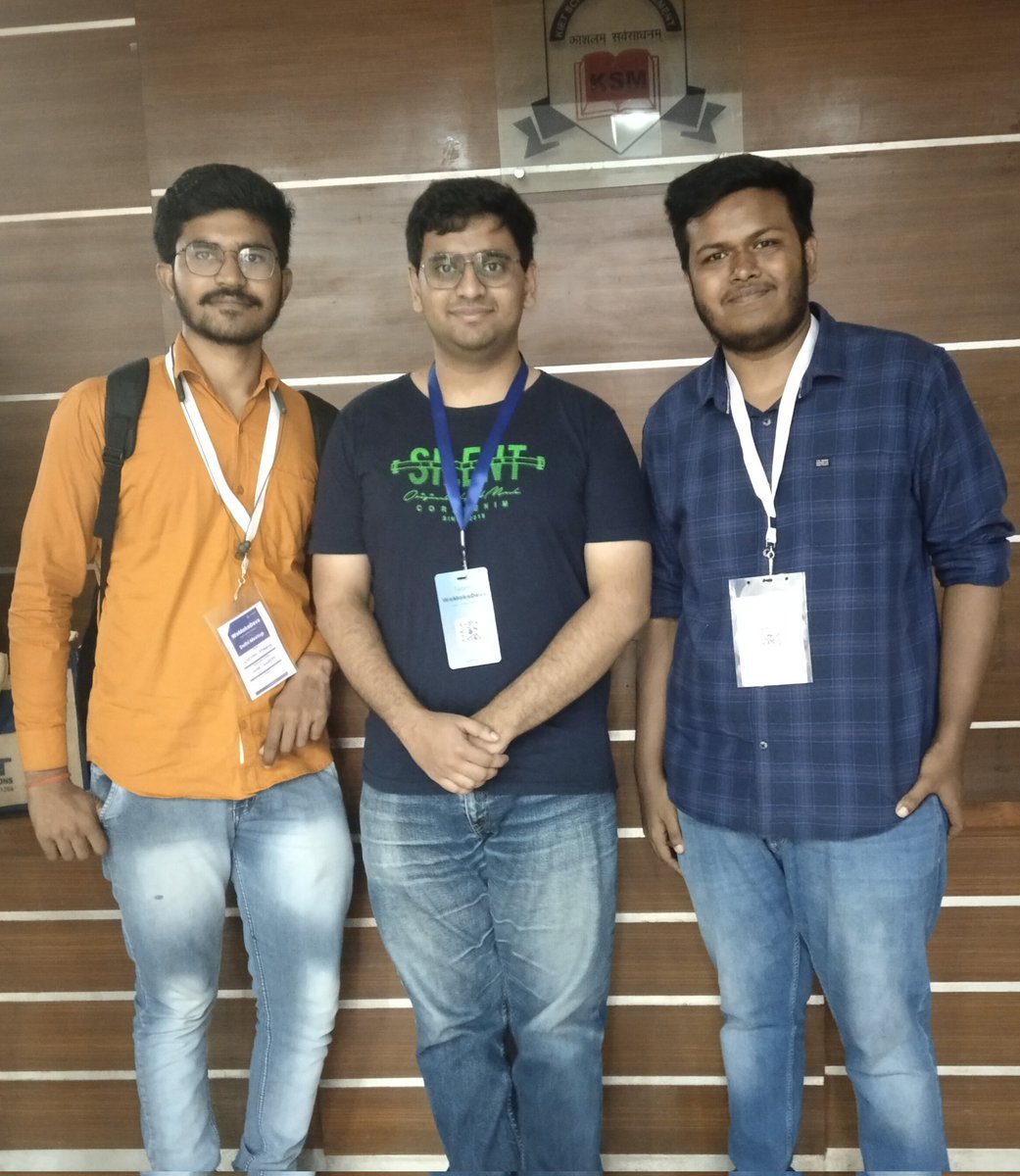 Shivam_2k3's tweet photo. Great event by @WeMakeDevs! It was incredibly exciting to watch all the speakers 🤓 I learned so much! 🚀 Got some pictures with @bhavya_58, @kaiwalya_, and @i_siddhantk 📸 Though I couldn't manage to click pictures with the other awesome speakers , I enjoyed their talks as well. https://t.co/gpBLu8cp5e