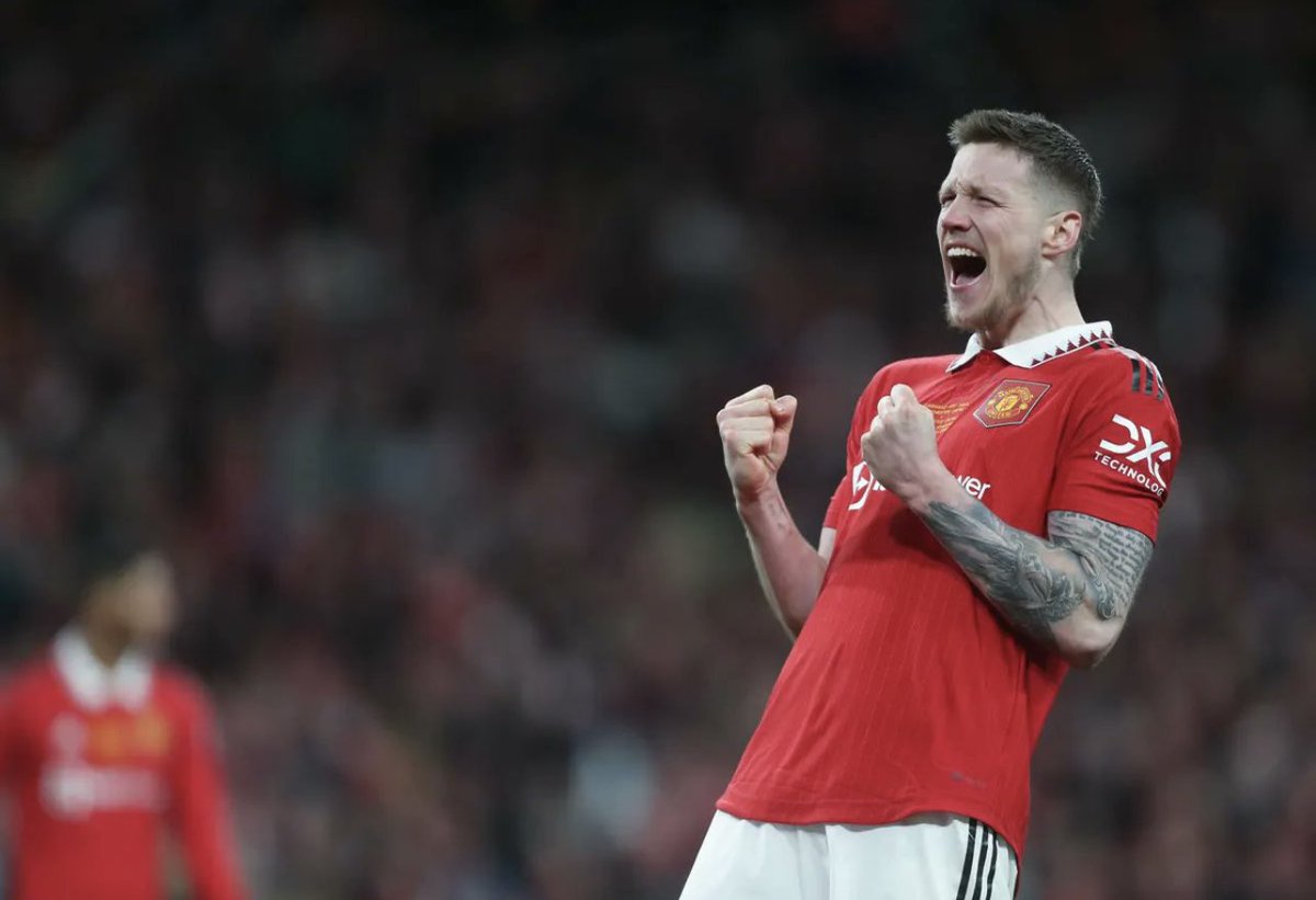 Munfcx's tweet photo. United players who make me depress when I see them in the squad #maguire #weghost https://t.co/ggq9iwKBM5