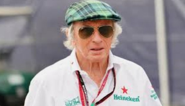 Next time I need anything done, I'm sending in Sir Jackie Stewart. There's a man that won't take no for an answer. Right Roger Federer? 🤣🤣🤣 #GridWalk #MartinBrundle #F1 #Formula1