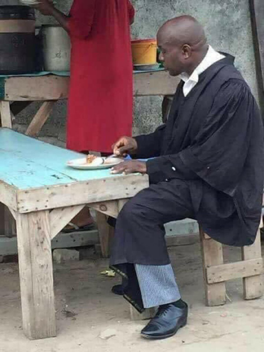 TheVawulence's tweet image. We live  #ImmigrationScam