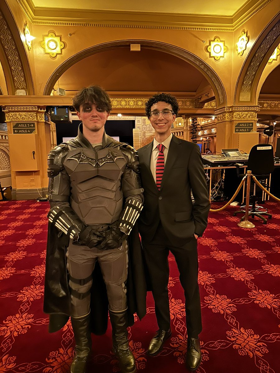 e_swervv's tweet photo. Amazing experience
#thebatman #thebatmaninconcert #Chicago https://t.co/ulTXm00Mc0
