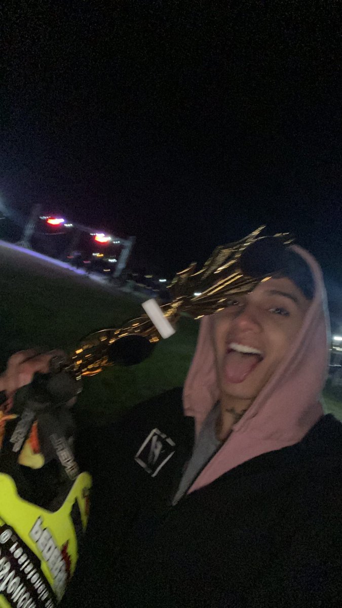 Ivanboga111's tweet photo. Necesitando esto 🏁🥰 https://t.co/3C4nyNdgKW