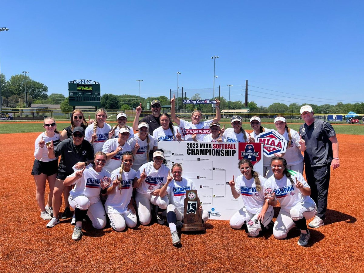 4th-ranked <a href="/UCOSoftball/">UCOSoftball</a> added the MIAA Tournament title to its regular season championship with an 11-4 win over Missouri Southern! 'Chos are rolling! bit.ly/44Puuur