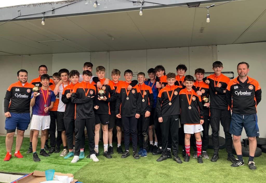 Our under 15’s end of season photo. They were promoted last year and this season they’ve finished 4th in divison 2. Well done lads! #Cubs