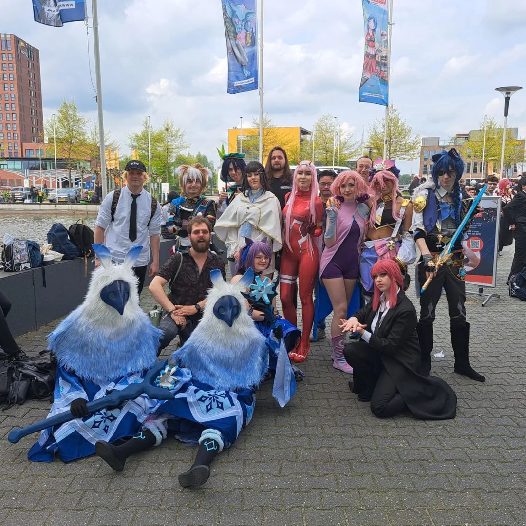 COSFNL's tweet photo. ✨COSFNL Meet during Heroes Made In Asia 2023!✨

#HeroesMadeInAsia #Convention #Cosplay #Cosplayers #Dutchcosplay https://t.co/SpT1Y1wpUF