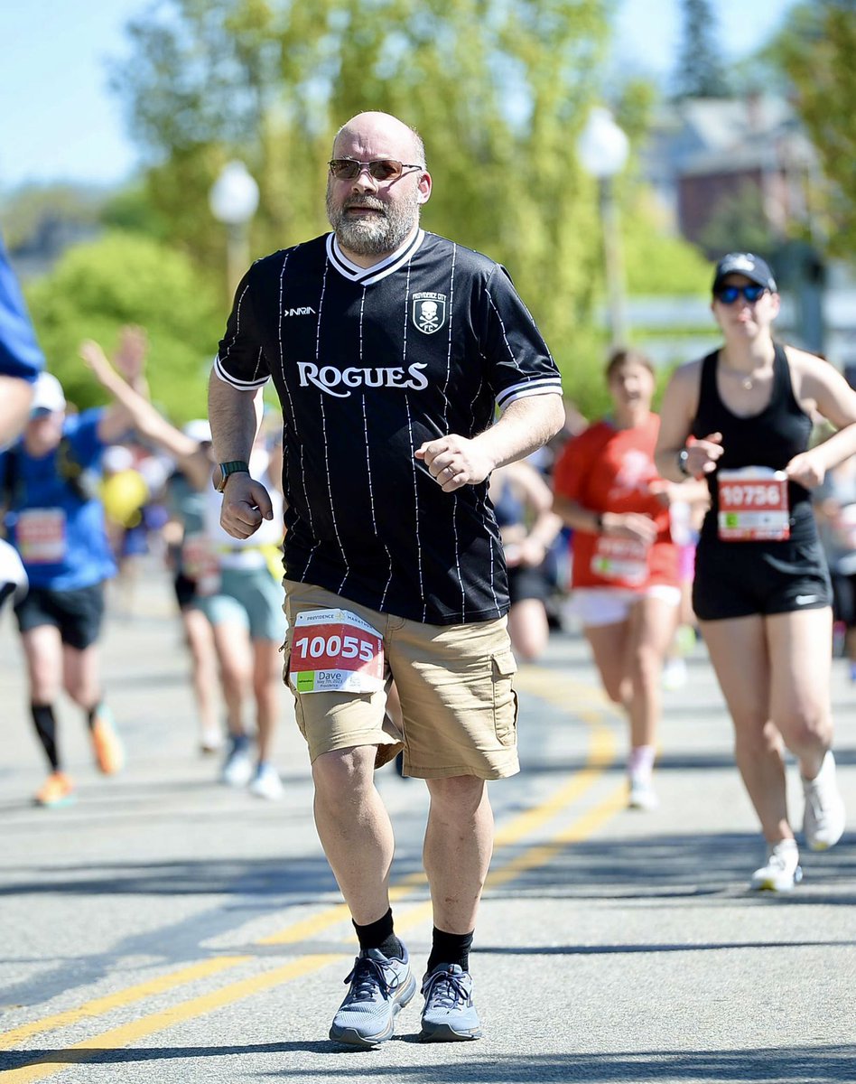 Beautiful day in Rhode Island for the Providence half-marathon, didn’t make podium with my time, but dare I say my shirt was the best? @providencecity_