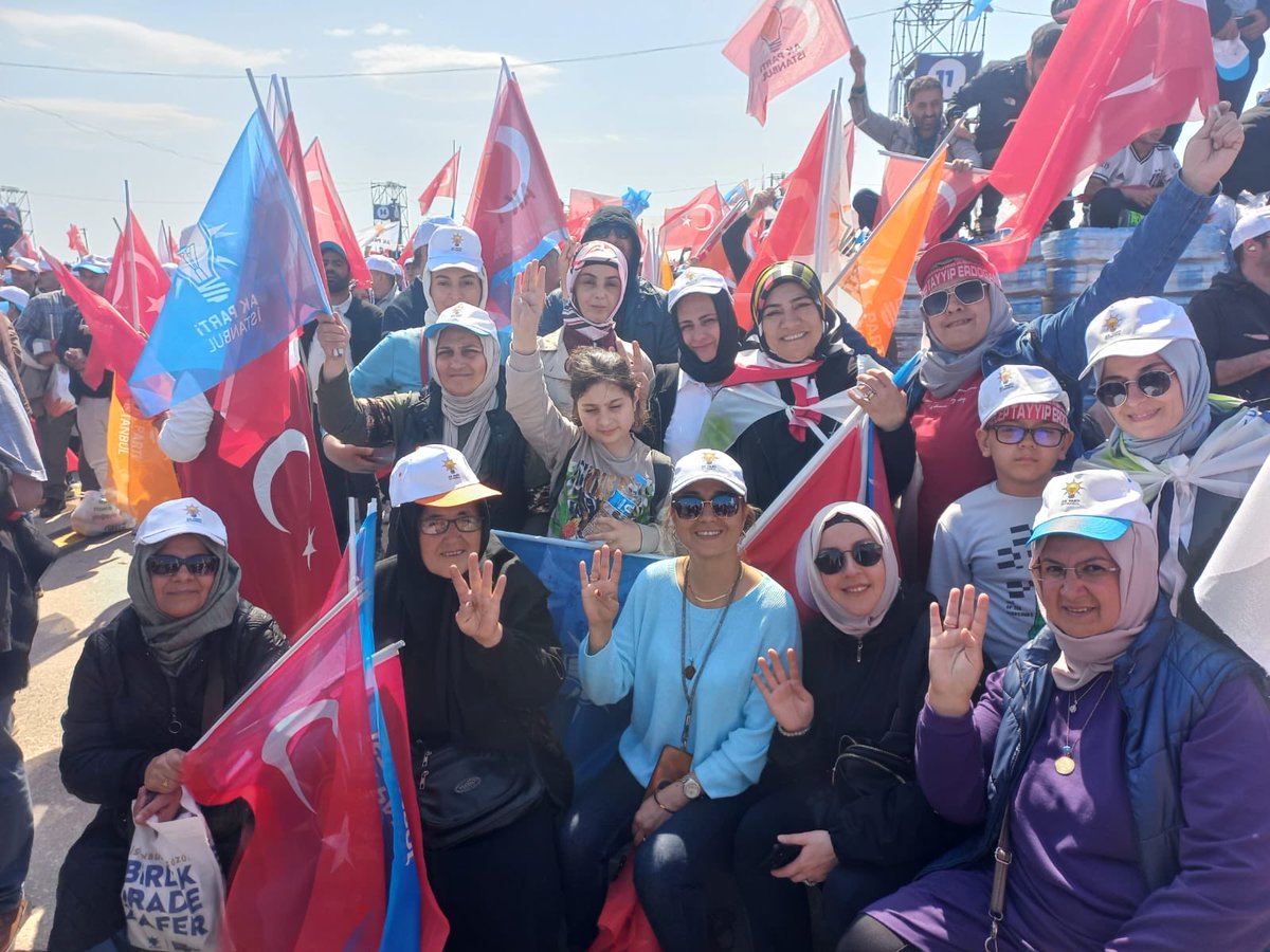 ilk53nur's tweet photo. #TürkiyeSanaEmanet  🇹🇷🇹🇷🇹🇷🇹🇷🇹🇷🇹🇷 https://t.co/QikUtFOcKU
