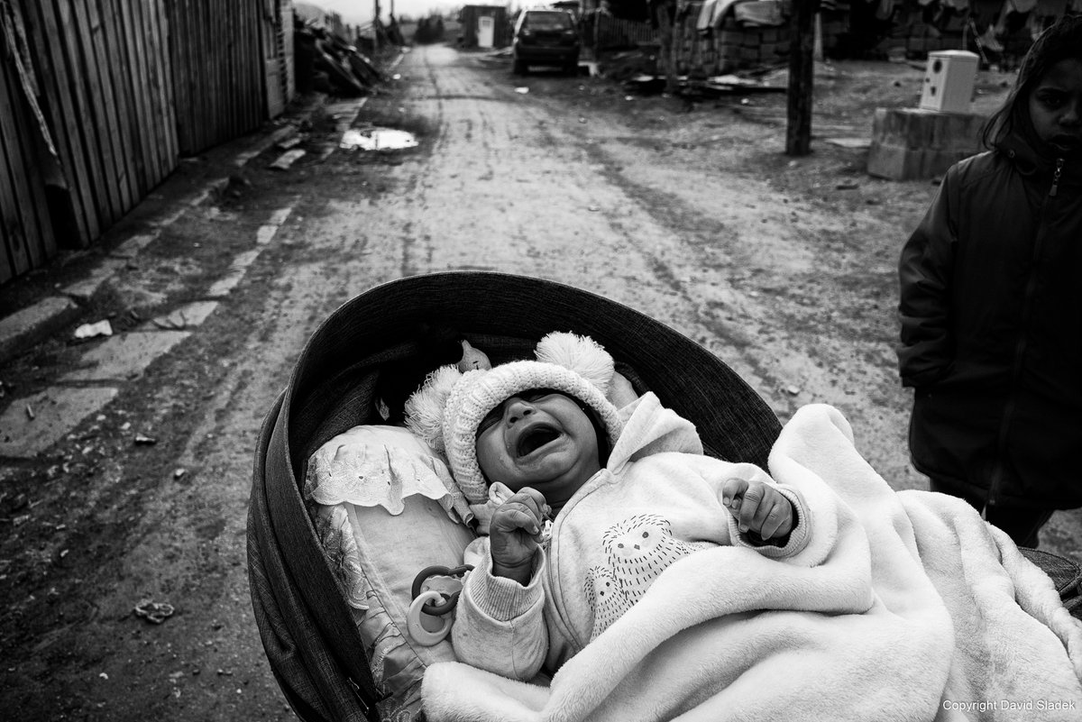 davidsladek's tweet photo. Romani settlement, Šumiac, SK, 2023 #Slovakia #Gypsy #Sumiac https://t.co/rBcFvdeMWl