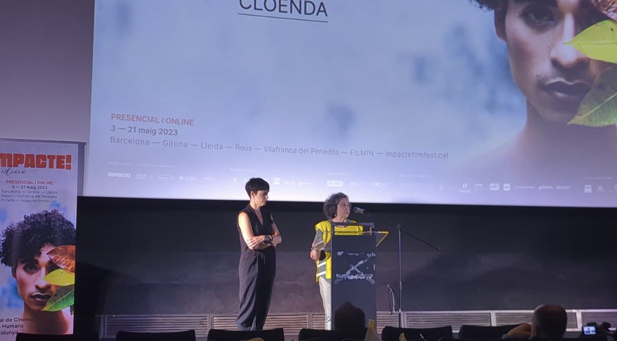 AmnistiaCAT's tweet photo. Cloenda d’@impactefilmfest #cinems #dretshumans https://t.co/6tUJqKkaNr
