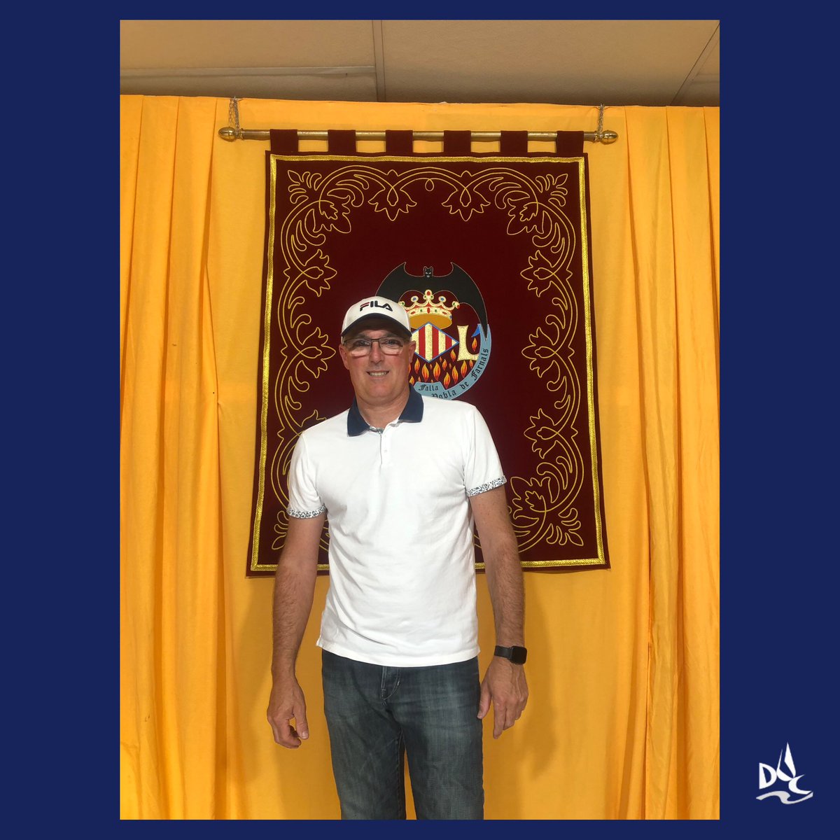 duquedegaeta's tweet photo. VICENTE LLÁCER, ARTISTA GRANDE 2024 ❤️✨
#artista #artistafallero #fallas24 #falladelduc #falla145 https://t.co/cGDnDAlxLq