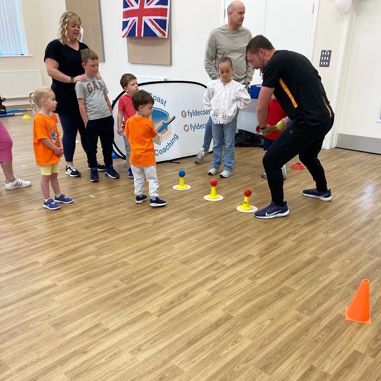 Lots of batting practice at Cricket Cubs this week! 🐻🏏 #FyldeCoastCricketCoaching #FCCC #FyldeCoast