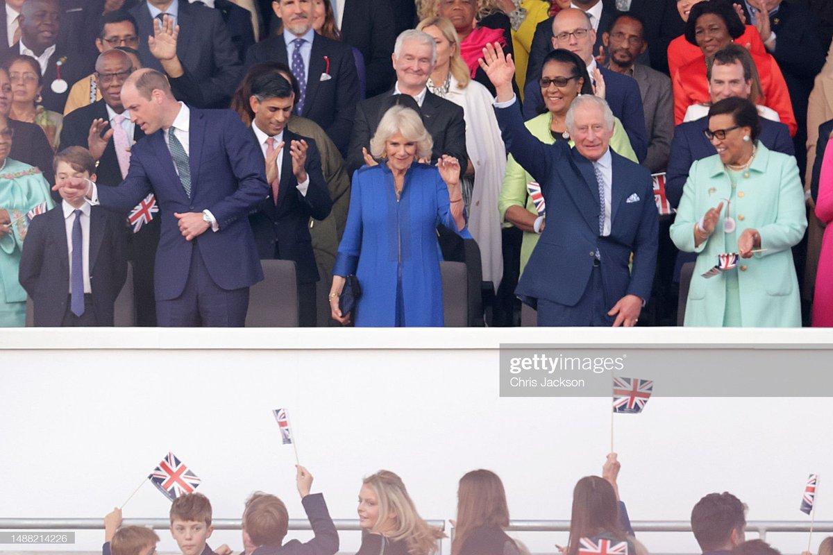 TheRoyalRundown tweet media