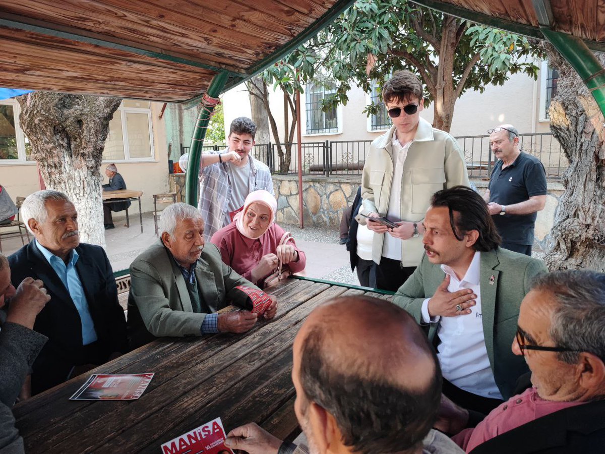 Türkmen bilsin, Yörük bilsin, Uz bilsin,
Kafkas ilde bala bilsin, kız bilsin

Gidip, Toros Dağları'na bakınız, eğer orada bir tek Yörük çadırı görürseniz ve o çadırda bir duman tütüyorsa, şunu çok iyi biliniz ki bu dünyada hiçbir güç ve kuvvet asla bizi yenemez. ATATÜRK 
#Manisa
