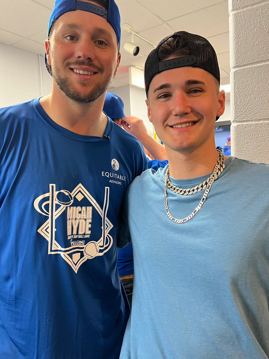 Spending sunday with QB1