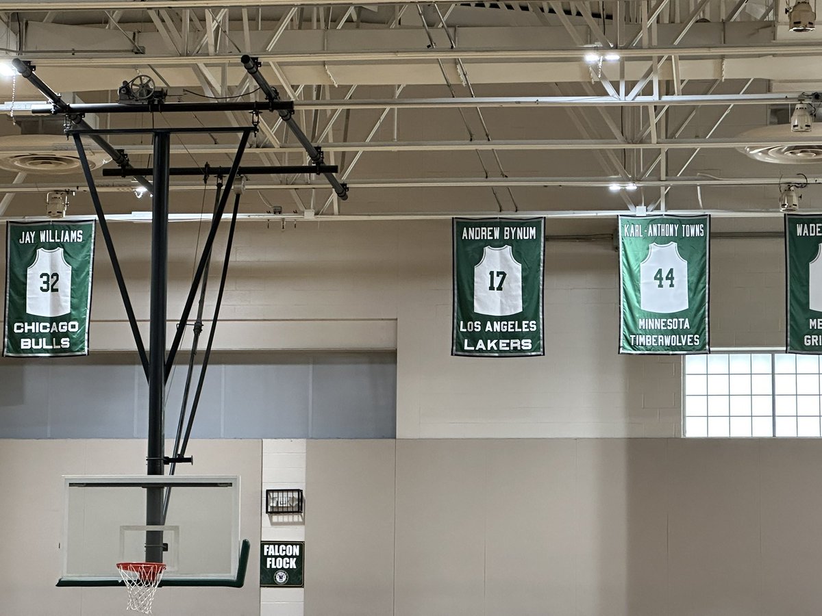 The #mountrushmorr of high school hoops. <a href="/RealJayWilliams/">Jay Williams</a>