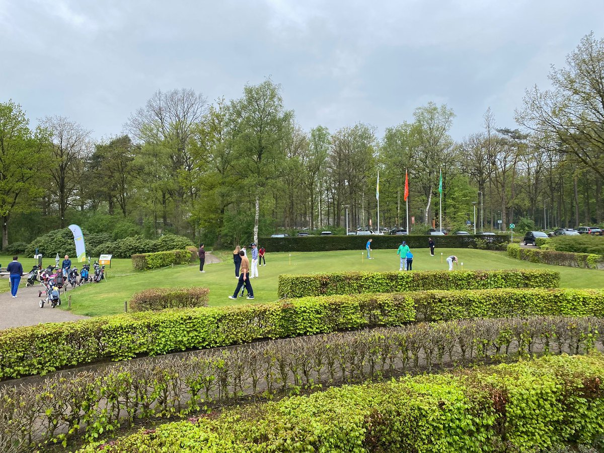 De jongste kampioenen van het jaar: Jesse van Dooren en Grace Gordon 👏  
🏆 NK12 <a href="/EdeseGCPapendal/">Edese GC Papendal</a> bit.ly/3nLrxtQ
🔜 videoverslag op <a href="/golfnl/">GOLF.NL ⛳️</a>
📷 #swingwithjana