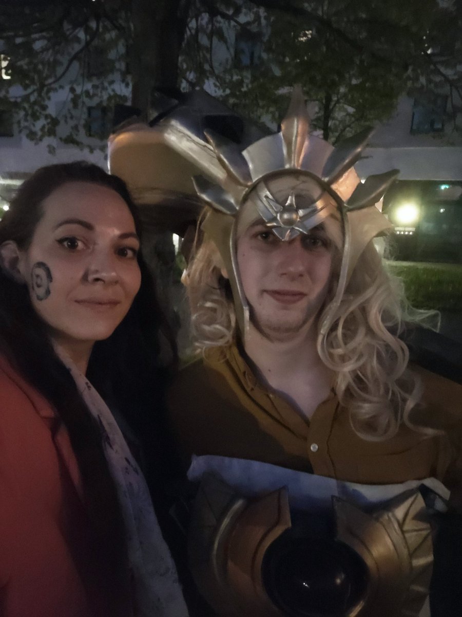 SoneaPlays's tweet photo. When morphling morphs into dawnbreaker...@ESLDota2 #BerlinMajor it's a wrap! https://t.co/xeJDN2cUe7