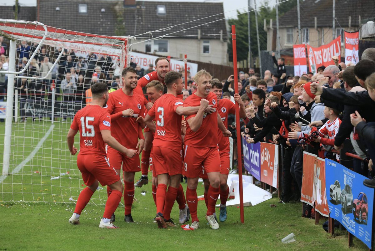 Bonnyrigg Rose (@bonnyriggrose) on Twitter photo Match highlights from yesterday's momentous 3-0 victory over Elgin City will premiere on YouTube for free at 9.30pm this evening! 🌹
🎥 <a href="/rb_broadcasting/">RB Broadcasting</a>
🎙️ @CameronWanstall
📺 bit.ly/3pcNIcV Match highlights from yesterday's momentous 3-0 victory over Elgin City will premiere on YouTube for free at 9.30pm this evening! 🌹
🎥 <a href="/rb_broadcasting/">RB Broadcasting</a>
🎙️ @CameronWanstall
📺 bit.ly/3pcNIcV