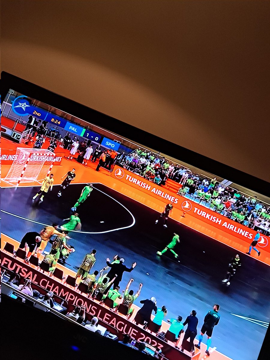 kamp0e's tweet photo. 🫡⚽️
#UEFAFutsal #ChampionsLeague #Finale #PALSPO https://t.co/DJ7iuNUtSj