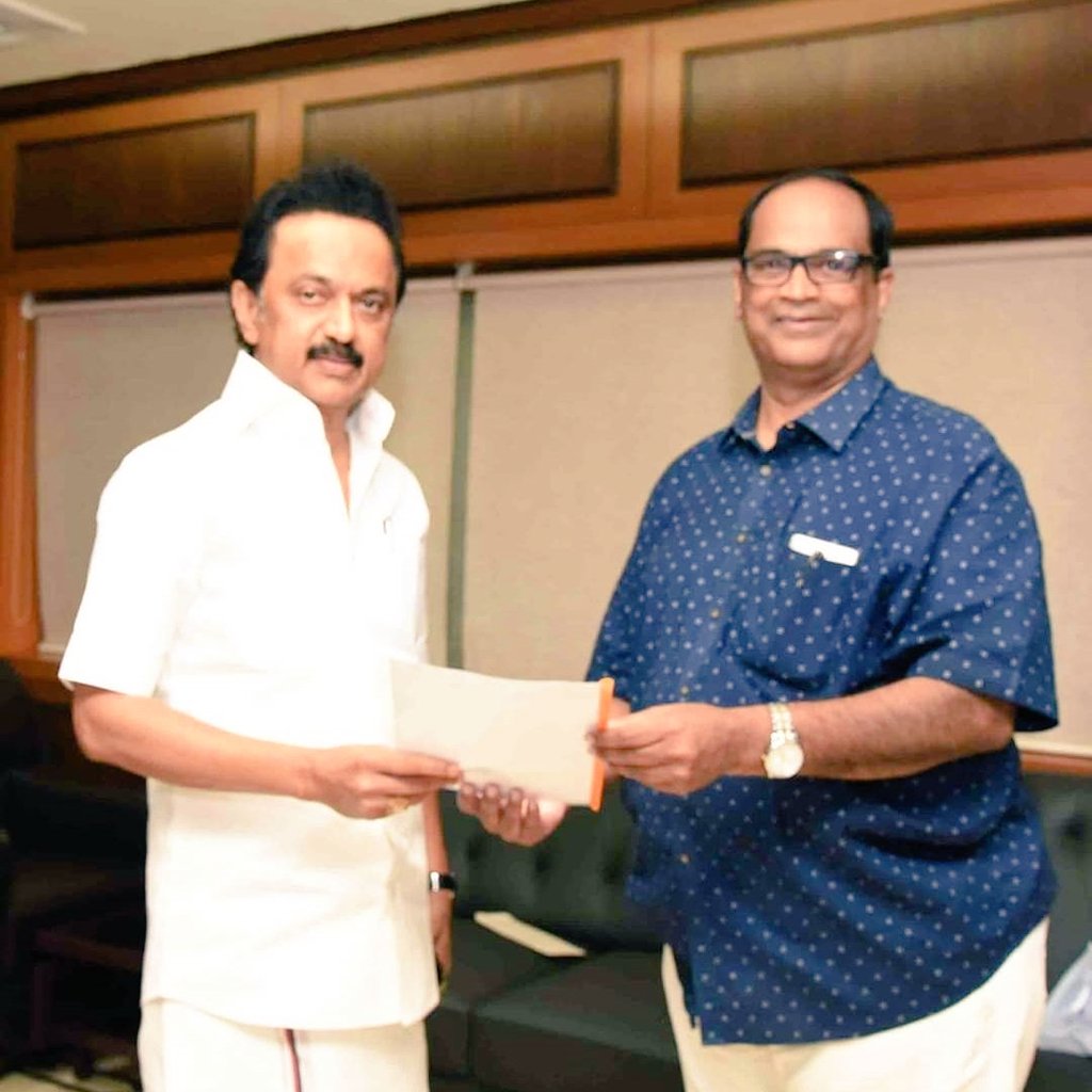 kethireddyjaga's tweet photo. మా అభివృద్ధి ముఖ్యమంత్రి సంక్షేమ రారాజు ,పేదల పాలిటి పెన్నిధి శ్రీ ఎం.కె.స్టాలిన్ రెండు సంవత్సరాల దిగ్విజయ పరిపాలనను కీర్తిస్తూ, మీరు ఎన్నో మంచి పనులను చేసి అగ్రగామిగా ఉండాలని కోరుతున్నాను. @mkstalin @TV9Telugu #2yearsOfCMStalin #2yearsOfMKStalinEra #2YearsofDravidianModel https://t.co/RZeUPccPuH