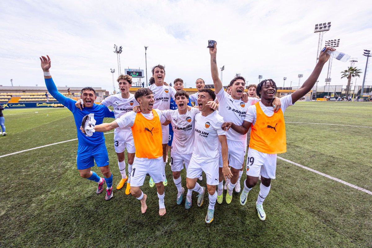 TejonMartin's tweet image. 🏆🔝🦇