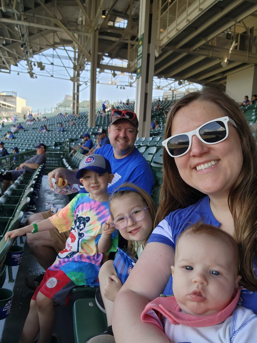 mmheeke's tweet photo. Perfect day for a @Cubs game! #GoCubsGo https://t.co/cg1pIOLhwS