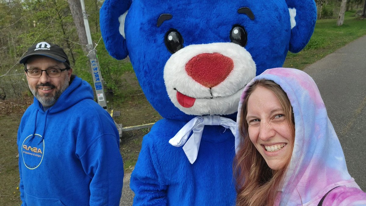 asap_logistics's tweet photo. We wanted to take a moment to express our heartfelt gratitude for all of your support during the Walk So Kids Can Talk event this year. #WalkSoKidsCanTalk #MentalHealthAwareness #SupportingTheCause #KidsHelpPhone #ldnont #windsorontario #chathamkent #ldnontario
#LdnOntBusiness https://t.co/LnPkaHzwf7