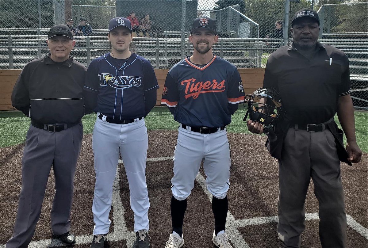 PSSBLBaseball's tweet photo. The 2023 PSSBL Season finally kicked off on Saturday after Friday's rainout. 🌧️⚾️ Check out these pics from the Cascade Rays vs. Tigers game at Mountlake Terrace High School. #PSSBL #OpeningDay #CascadeRays #Tigers #SeattleBaseball https://t.co/GR5dU84AXu
