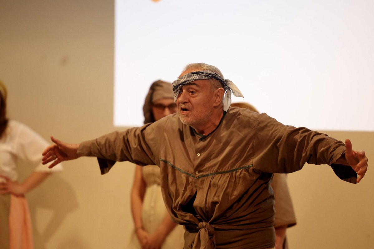 JCF_Valencia's tweet photo. 🎭 Durant la gala hem comptat amb les actuacions de la psicopedagoga i educadora social Marta Ajado i d’un quadre artístic de l’ONCE amb actors amb discapacitat visual que ha representat “Romances y Coplas de Cordel”.
#SolidaritatFallera https://t.co/DT2vGKiiSq