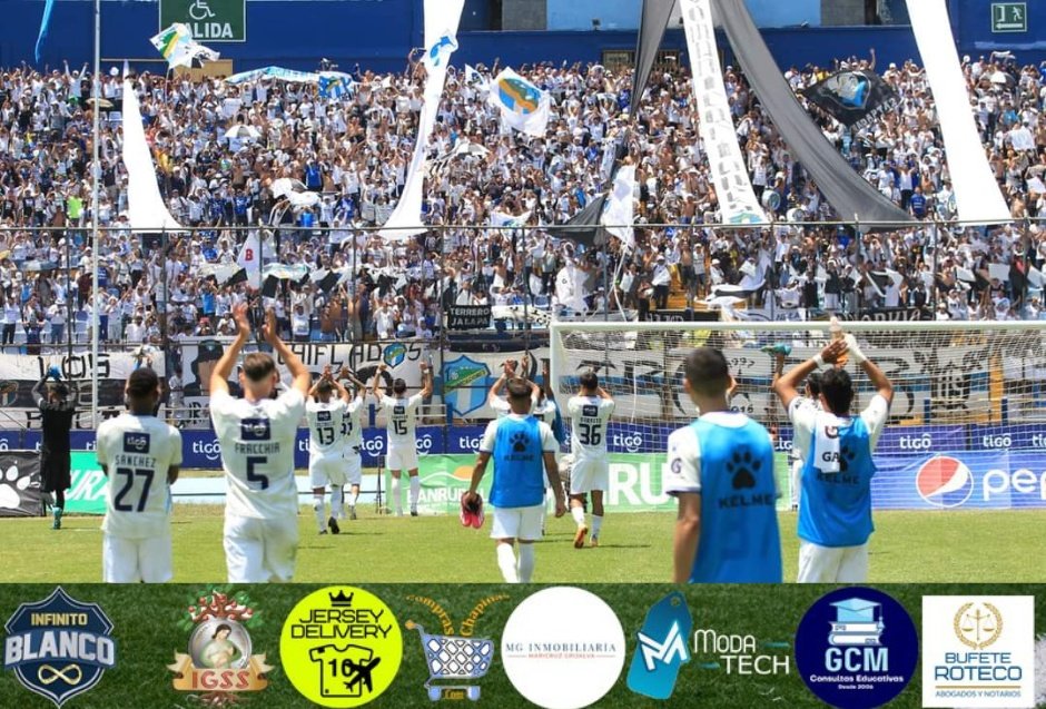 infinito_blanco's tweet photo. 📊📈 Últimos 17 Clásicos

✅ 12 victorias CREMAS 👻🏳️
✔️ 4 Empates
❌ 1 derrota 

#VamosCremas👻 https://t.co/S7yhkQi2lu