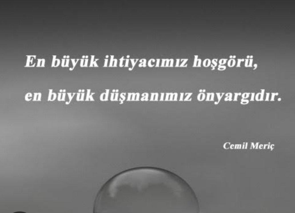 SAVAŞA MI, SEÇİME Mİ ? 

Aynı bayrağın ve aynı ülkenin harcında kanı ve canı olan insanların,  normal bir seçime giderken birbirlerine bu denli bilenmeleri çok acı. 
14 Mayıs'ta seçim bitecek ve bu ülkenin insanları olarak yaşamlarımıza kaldığımız yerden devam edeceğiz.