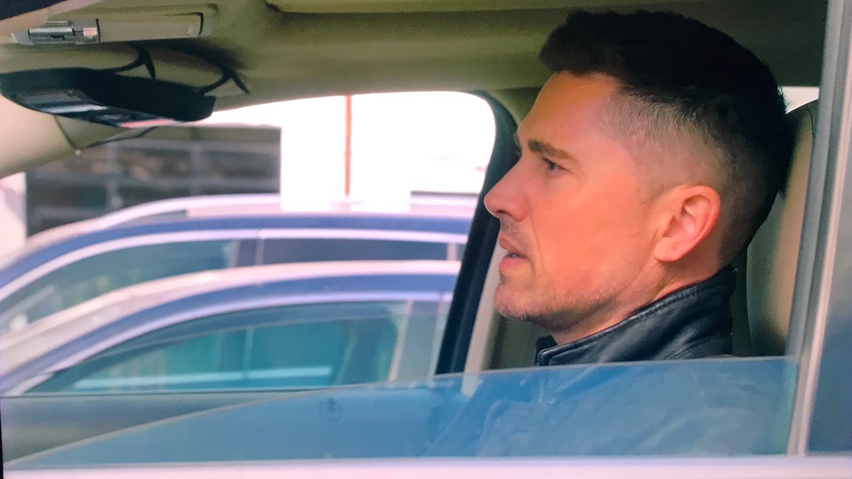 ShowReviewer's tweet photo. 🔥🫠🔥   
Thank you to whoever’s responsible for these close-ups.  #TimBradford  #TheRookie https://t.co/AhxN44wpBr