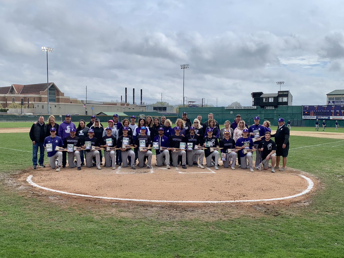 WinonaStateBase's tweet photo. Really going to miss these guys and their families! Unreal people on and off the field. Fortunately, we still have more baseball with them. See you Wednesday in Bismarck, ND for the NSIC Tourney. https://t.co/zOdeVZNtW3